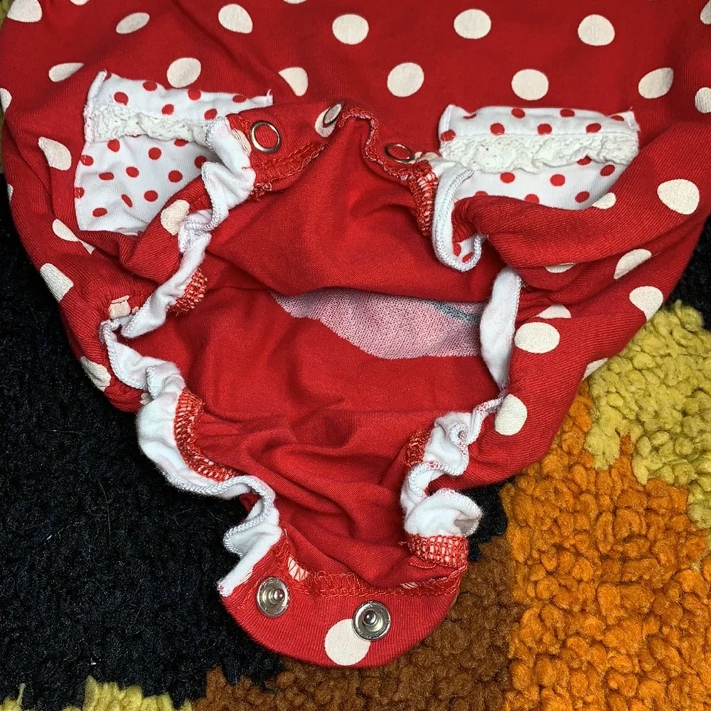 Cutest, DISNEY, Minnie Mouse onesie!!